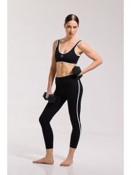 Onamaste Legginsy sportowe "Flow" w kolorze czarnym rozmiar: L/XL. Czarne legginsy sportowe Onamaste, l, bez wzorów, z materiału, outdoorowe. Za 121.99 zł.