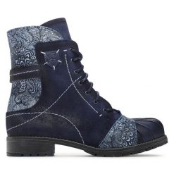 Botki Maciejka. Niebieskie botki Maciejka, bez wzorów, bez obcasa, na płaskiej podeszwie, bez zapięcia. Za 299.99 zł.
