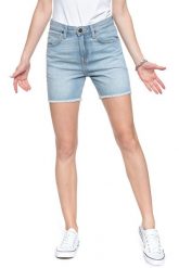 DAMSKIE SPODENKI LEE BOYFRIEND SHORT L37NLJIR 112108087. Niebieskie szorty Lee, bez wzorów, z jeansu. W wyprzedaży za 99.99 zł.