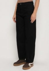 Czarne Jeansy o Kroju Slouchy z Regularnym Stanem Fesinasa. Czarne jeansy Born2be, l, bez wzorów, z jeansu, klasyczne. Za 99.99 zł.