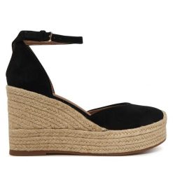 Espadryle BOSS. Czarne espadryle Boss, bez wzorów, bez obcasa. Za 799.99 zł.