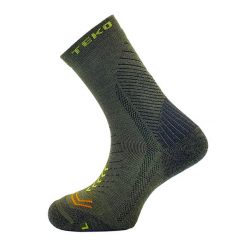 Skarpety sportowe z wełną merino Teko ecoHIKE Discovery Light Half Cushion 2.0. Szare skarpetki TEKO, bez wzorów, z wełny. Za 59.99 zł.
