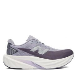 Buty do biegania New Balance. Fioletowe buty do biegania New Balance, bez wzorów, bez zapięcia, do biegania. Za 699.99 zł.