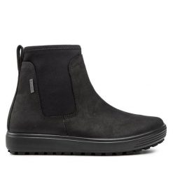 Botki ECCO. Czarne botki ECCO, bez wzorów, z gore-texu, bez obcasa, na płaskiej podeszwie, bez zapięcia. Za 539.99 zł.