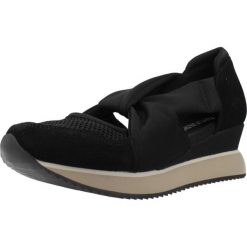 Sandały GIOSEPPO 78616G Czarny. Czarne sandały Gioseppo, bez wzorów, ze skóry, sportowe, bez obcasa, bez zapięcia. Za 343.99 zł.