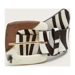Mango - Pasek skórzany Zebra. Szare paski Mango, z motywem zwierzęcym, z materiału. Za 139.90 zł.
