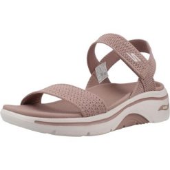 Sandały SKECHERS GO WALK ARCH FIT 2.0 Rose. Fioletowe sandały Skechers, bez wzorów, z materiału, bez obcasa, bez zapięcia. Za 233.99 zł.