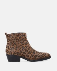 BEŻOWE KOWBOJKI Z MOTYWEM ZWIERZĘCYM L002SUBEOBB093. Brązowe botki Venezia, bez wzorów, ze skóry, bez obcasa, bez zapięcia. Za 429.00 zł.