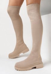 Ciemnobeżowe Kozaki z Elastyczną Cholewką za Kolano Nenet. Brązowe kozaki Born2be, bez wzorów, z dzianiny, za kolano, bez obcasa, na płaskiej podeszwie, bez zapięcia. Za 59.99 zł.