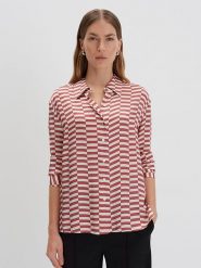 Someday. Koszula w kolorze kremowo-czerwonym rozmiar: 38. Brązowe koszule someday., bez wzorów, z wiskozy, bez kołnierzyka, bez ramiączek. Za 195.99 zł.