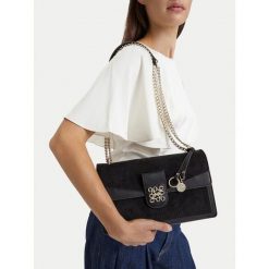 Torebka Nine West. Czarne listonoszki Nine West, bez wzorów, bez dodatków. Za 329.99 zł.