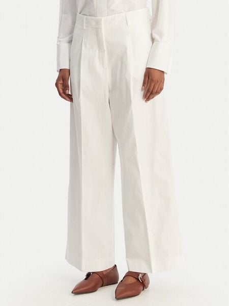 Weekend Max Mara Spodnie materiałowe Bellico 2615131072 Biały Regular Fit. Białe spodnie materiałowe Weekend Max Mara, bez wzorów, z bawełny. Za 889.99 zł.