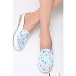 Niebieskie Klapki Flesh. Klapki marki Born2be. Za 79.99 zł.