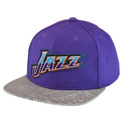 Czapka z daszkiem Mitchell & Ness NBA Diamond Base Snapback HWC -UJAYYPPPPURP. Fioletowe czapki z daszkiem Mitchell & Ness, bez wzorów, sportowe. Za 89.00 zł.