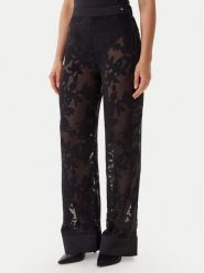 Guess Spodnie materiałowe O5BB00 W4700 Czarny Regular Fit. Czarne spodnie materiałowe Guess, z aplikacjami, z materiału. Za 339.30 zł.