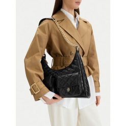 Torebka Badura. Czarne torebki klasyczne Badura, bez wzorów, klasyczne, bez dodatków. Za 279.99 zł.