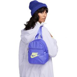 Plecak Nike Futura 365 6L, Kobiety. Fioletowe plecaki Nike, bez wzorów, z poliesteru, bez dodatków. Za 290.00 zł.