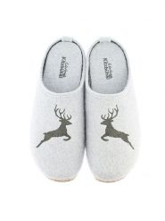 Living Kitzbühel Wełniane kapcie w kolorze białym rozmiar: 41. Białe kapcie Living Kitzbühel, bez wzorów, z materiału. Za 167.25 zł.