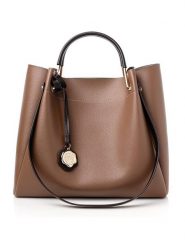 Vince Camuto Torebka "Sicilia" w kolorze brązowym - 32 x 28 x 14 cm rozmiar: onesize. Brązowe torebki klasyczne Vince Camuto, bez wzorów, z materiału, na ramię, bez dodatków. Za 165.99 zł.