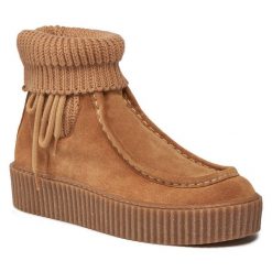 Botki Weekend Max Mara. Brązowe botki Weekend Max Mara, bez wzorów, bez obcasa, na płaskiej podeszwie, bez zapięcia. Za 869.99 zł.