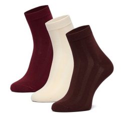 Skarpety krótkie Nine West. Czerwone skarpetki Nine West, bez wzorów. Za 29.99 zł.