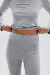 Bawełniane legginsy w kolorze GREY MELANGE - SHAPE-M. Szare legginsy Marsala, bez wzorów, z bawełny, sportowe. Za 89.90 zł.