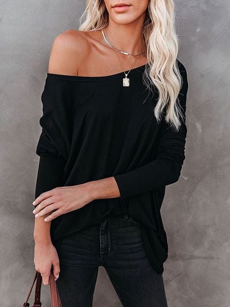 Milan Kiss Bluzka w kolorze czarnym rozmiar: S. Czarne bluzki Milan Kiss, s, bez wzorów, bez kołnierzyka, bez ramiączek. Za 165.99 zł.