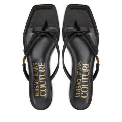 Japonki Versace Jeans Couture. Czarne japonki Versace Jeans Couture, bez wzorów, z jeansu. Za 299.99 zł.