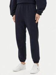 ViCOLO Spodnie dresowe TD0573 Granatowy Regular Fit. Niebieskie spodnie dresowe ViCOLO, bez wzorów, z bawełny. Za 219.99 zł.