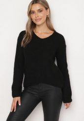 Czarny Klasyczny Sweter z Dekoltem w Serek Eloma. Czarne swetry Born2be, l, bez wzorów, z jeansu, eleganckie, bez ramiączek. W wyprzedaży za 84.99 zł.