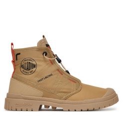 Trapery Palladium. Brązowe traperki Palladium, bez wzorów, bez obcasa, bez zapięcia. Za 289.99 zł.