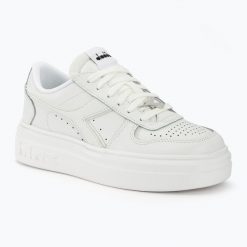 Buty damskie Diadora Magic Bold. Białe buty treningowe Diadora, na lato, bez wzorów, z gumy, bez zapięcia. Za 449.99 zł.