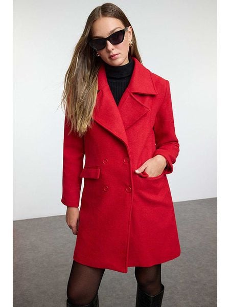 Trendyol Płaszcz zimowy w kolorze czerwonym rozmiar: 40. Czerwone płaszcze Trendyol, na zimę, bez wzorów, z puchu, bez kaptura. Za 144.24 zł.