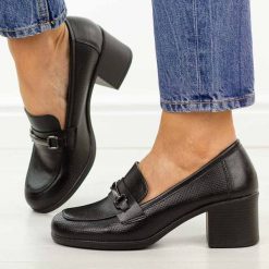 Czarne półbuty damskie na obcasie, mokasyny Potocki 12774. Czarne mokasyny POTOCKI, bez wzorów, z jeansu. Za 179.00 zł.