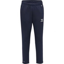 Spodnie dresowe dla dzieci Hummel hmlCORE. Niebieskie szorty Hummel, bez wzorów, z dresówki, sportowe. Za 152.50 zł.