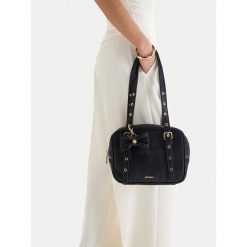 Torebka JENNY. Czarne torebki klasyczne Jenny, bez wzorów, klasyczne, bez dodatków. Za 129.99 zł.