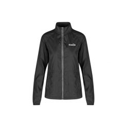 Kurtka damska DIADORA L. PACKABLE WIND JACKET. Czarne kurtki do biegania Diadora, l, bez wzorów, z poliamidu, bez kaptura, do biegania. Za 99.99 zł.