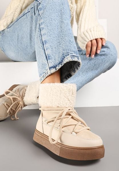 Beżowe Śniegowce Futerkowe na Platformie ze Sznurowaną Cholewką Izalithia. Brązowe śniegowce Renee, bez wzorów, z futra, bez zapięcia. Za 89.99 zł.