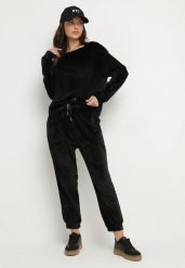 Czarny Welurowy Komplet Dresowy Bluza i Spodnie Typu Jogger Lisilwena. Czarne bluzy Born2be, l, bez wzorów, z dresówki, eleganckie, bez ramiączek, bez kaptura. W wyprzedaży za 84.99 zł.