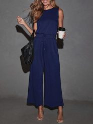 Milan Kiss Kombinezon w kolorze granatowym rozmiar: L. Niebieskie kombinezony Milan Kiss, l, bez wzorów, bez kołnierzyka, bez ramiączek. Za 195.99 zł.