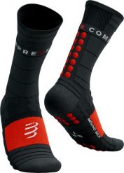 Skarpety biegowe Compressport Pro Racing Socks Winter Run. Czarne skarpetki Compressport, bez wzorów, z jedwabiu. Za 210.20 zł.