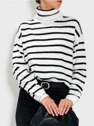 Golf w paski - biały. Białe swetry Sinsay, l, bez wzorów, bez ramiączek. Za 49.99 zł.