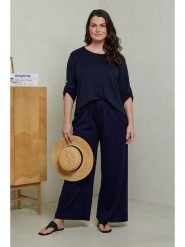 Curvy Lady 2-częściowy zestaw w kolorze granatowym rozmiar: 44/46. Niebieskie spodnie materiałowe Curvy Lady, bez wzorów, z materiału, klasyczne, z standardowym stanem. Za 149.31 zł.