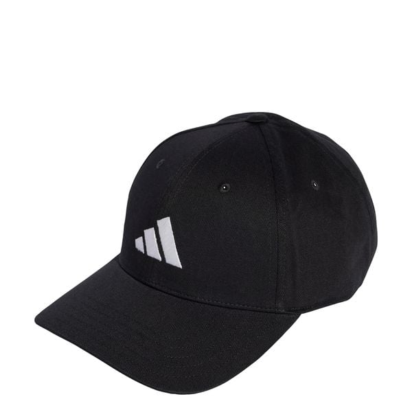 Czapka New Logo Baseball. Białe czapki z daszkiem adidas, bez wzorów, z bawełny, klasyczne. Za 89.95 zł.