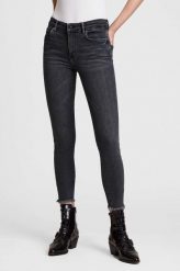 AllSaints Jeansy damskie high waist. Czarne jeansy AllSaints, bez wzorów, z bawełny, z podwyższonym stanem. W wyprzedaży za 383.99 zł.