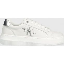 Calvin Klein Jeans sneakersy skórzane Chunky Cupsole Laceup Mono kolor biały. Białe buty sportowe lifestyle Calvin Klein Jeans, bez wzorów, z gumy, sportowe, z okrągłym noskiem, bez zapięcia. Za 599.99 zł.
