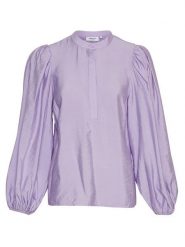 MOSS COPENHAGEN Bluzka "Meredy" w kolorze fioletowym rozmiar: XL. Różowe bluzki Moss Copenhagen, s, bez wzorów, z wiskozy, bez kołnierzyka, bez ramiączek. Za 105.38 zł.