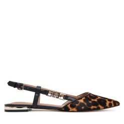 Sandały Guess. Brązowe sandały Guess, z aplikacjami, bez obcasa, na płaskiej podeszwie, bez zapięcia. Za 439.99 zł.