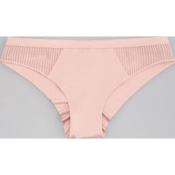 Figi - Różowy. Czerwone figi Reserved, bez wzorów. Za 24.99 zł.