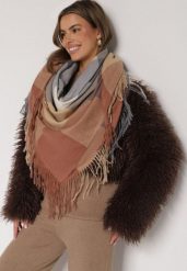 Beżowy Szalik Bellaern. Brązowe szaliki i kominy Born2be, bez wzorów, z bawełny, eleganckie. Za 49.99 zł.
